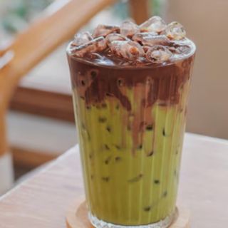 Iced matcha chocolate