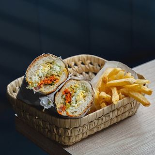 Bocadillo Œuf Omelette