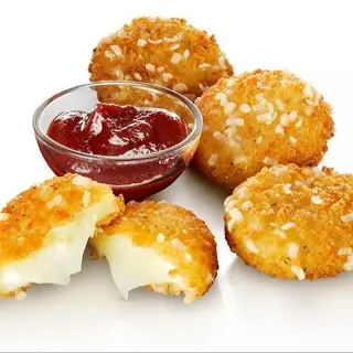 06 pieces Chilli cheese nuggets