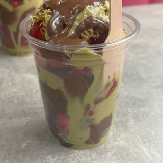 Brownies Fraise kunafa Nutella