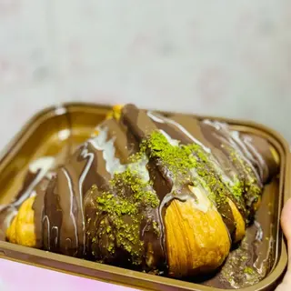 Croissant Nutella Pistache & Kunafa