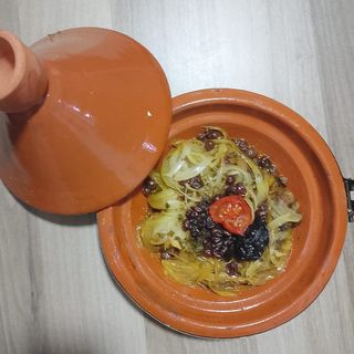 طاجين لحم بقر