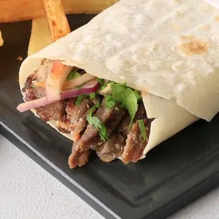 ساندويش شاورما لحم نورمال (فقط ساندويش