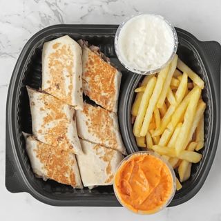 طبق شاورما عربي دجاج 