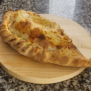 Calzone 4 fromages 