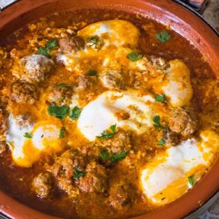 Tajine De Kefta aux Oeufs