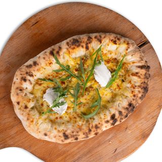 Pide Quatre Fromages
