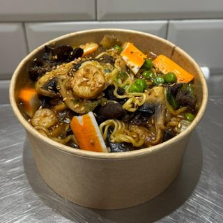 Soup asiatiques de poisson