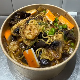 Fusilli lunghi fruit mer asiatiques