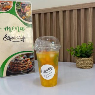 Salade fruits avec jus d'orange