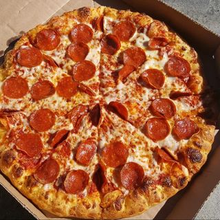 Pizza pepperoni