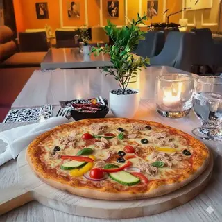 Pizza Végétarienne Thon