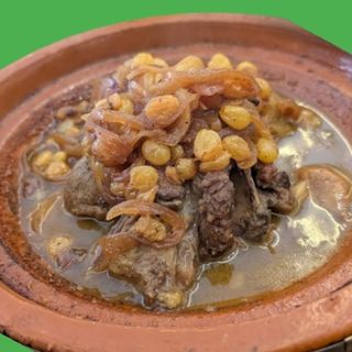 Tagine de chèvre au tfaia