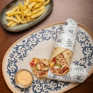 Wrap De Poulet Döner  avec frite.  (Shawarma)