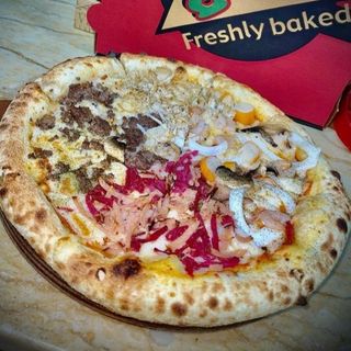 Pizza Quatre Saisons