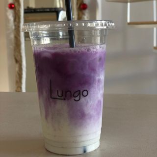 Iced ube latte