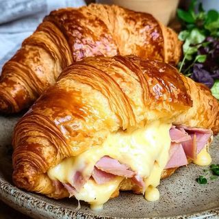 croissant farcis