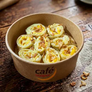 CHEESY ROLLS