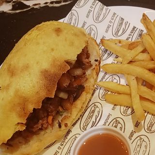 Sandwich Saucisse + Frite