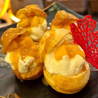 CHOUQUETTES MANGUE
