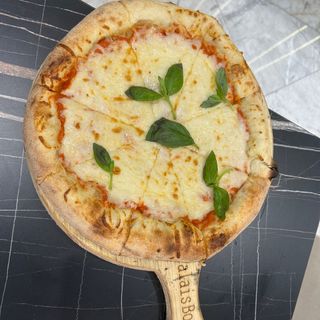 Pizza Margherita
