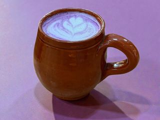 Vanilla Ubé Latté Hot