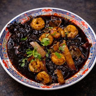 Crevettes champignons noirs bambou