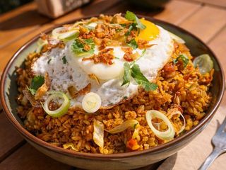 Nasi goreng tek tek