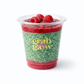 Spirulina Berry pudding