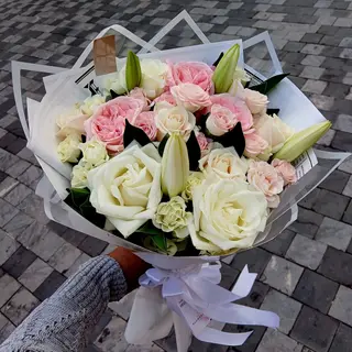 Spray rose