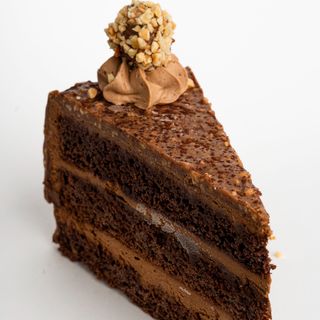 Ferrero Cake