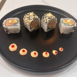 California Shake Yaki (4pcs)