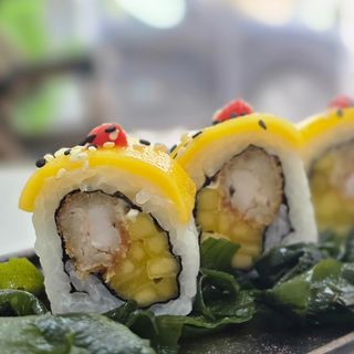 Kiiro Ebi Roll (4 pcs)