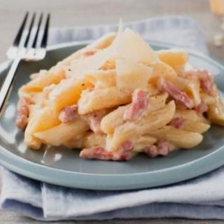 Penne à la carbonara