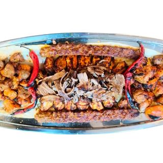 Grillade mixte (4 personnes) - Karışık Izgara (4 Kişi)