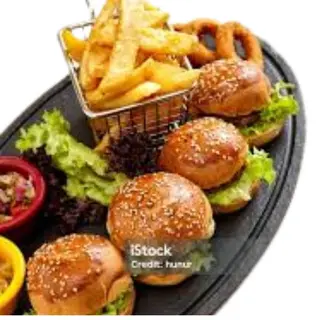 Mini Burger + Frites / Mini hamburger + patates kızartması