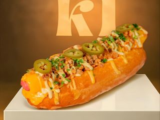 Chili Hot Dog Cheddar Fondant