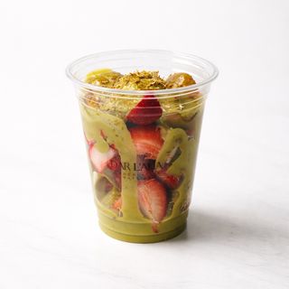 Strawberry Kunafa Pistachio