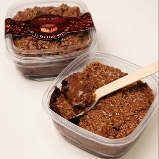 Crunchy Dream Cake