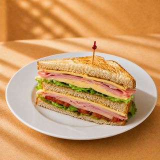 Le Club Dada au jambon