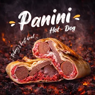Paninis Hot-dog على الفحمGrillé