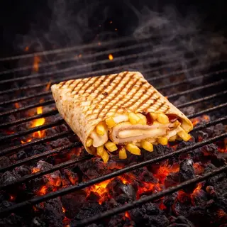 Tacos Corden Bleu على الفحمgrillé