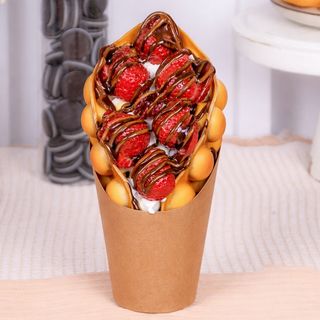 Bubble waffle fraise  Nutella chantilly