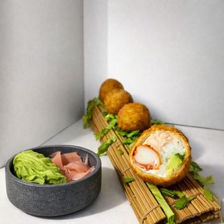 Salmon Pellet Roll : 10 Pcs