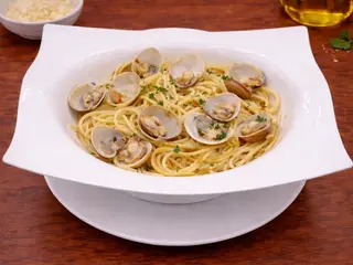 Spaghetti Aux Palourdes