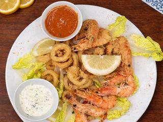 Friture calamars crevettes