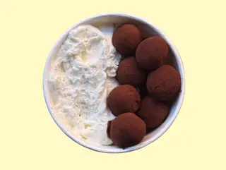 TIRAMISU BALL