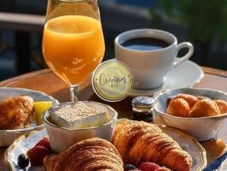 Petit Déj Français .