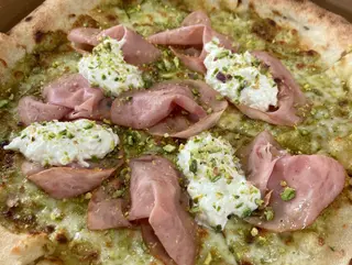 Pizza Pistachiosa