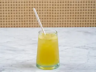 Limonade maison citron basilique